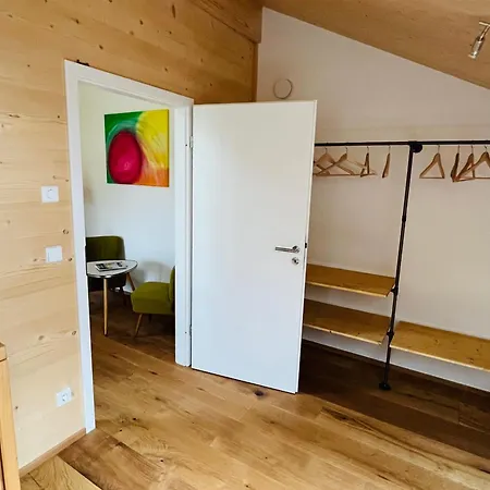 Apartment Holz Und Himmel